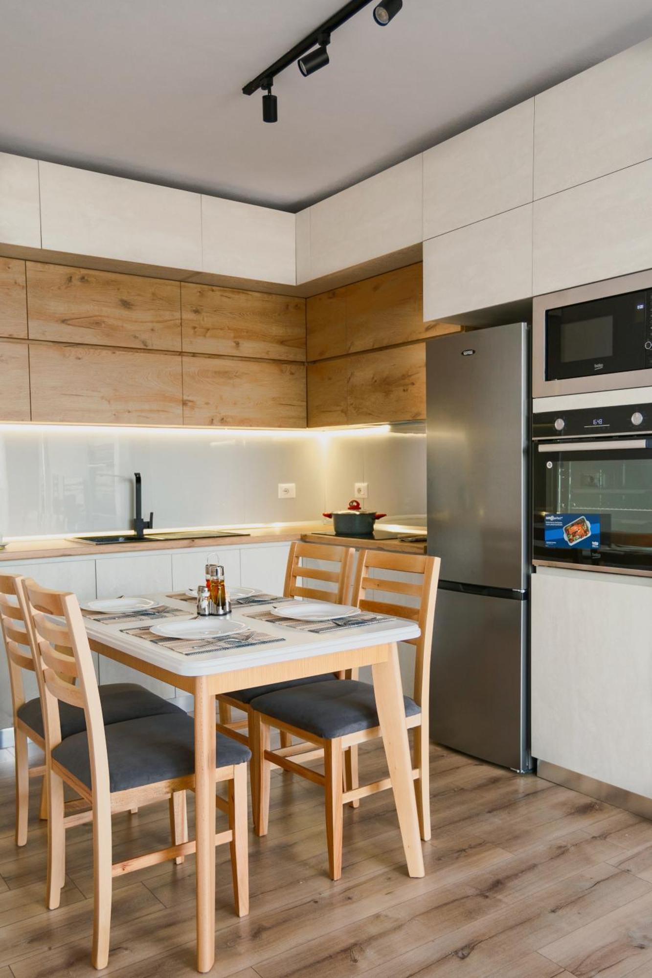 Urban Serenity City Skyline View Apartment 1 Tirana Exterior photo