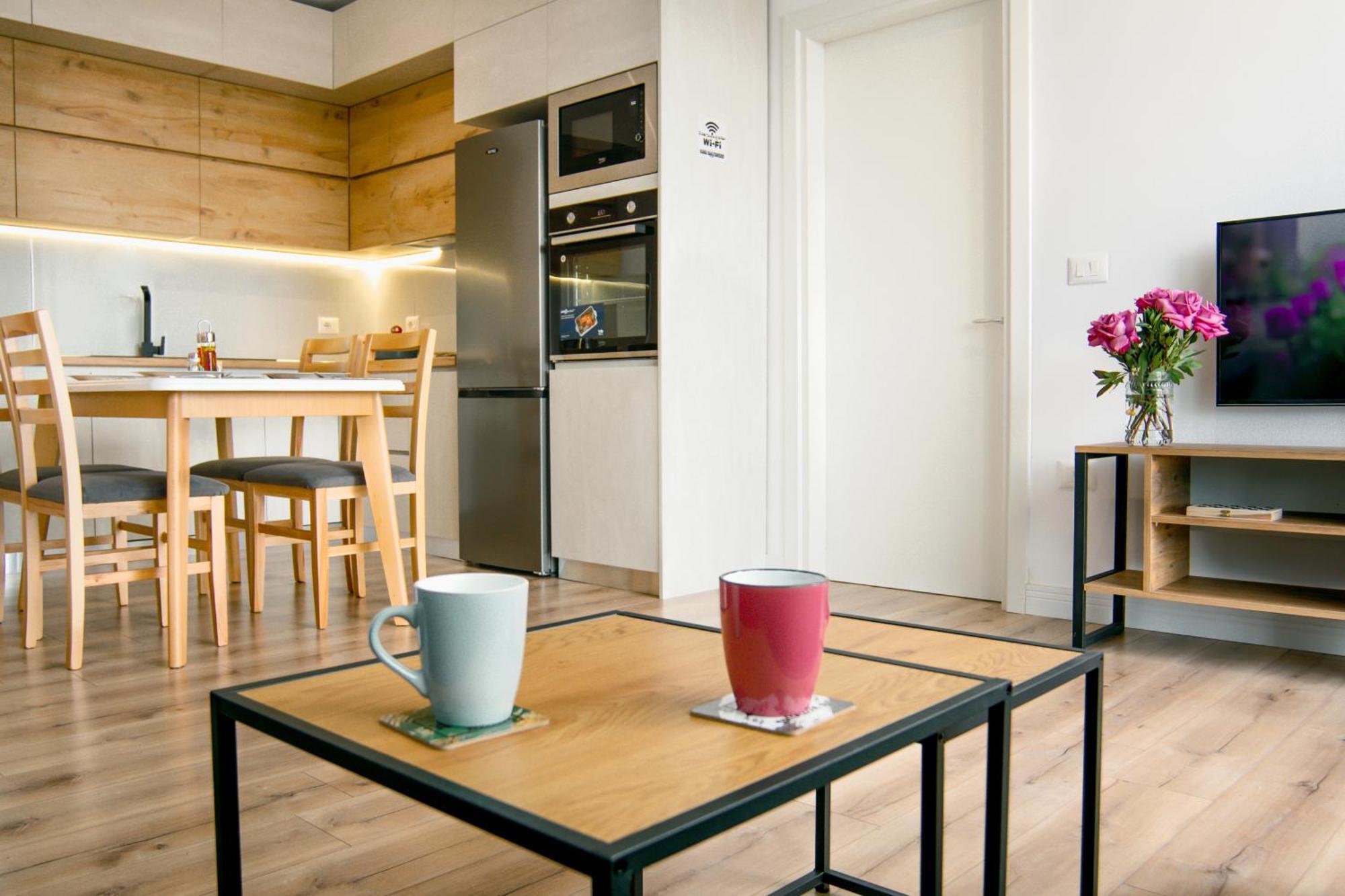 Urban Serenity City Skyline View Apartment 1 Tirana Exterior photo